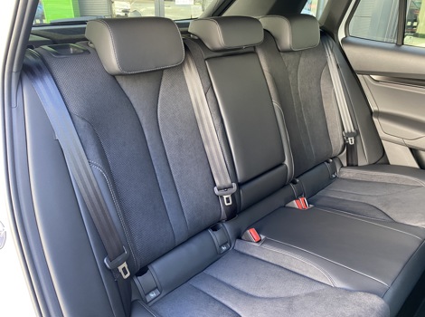 Rear Seats Elroq